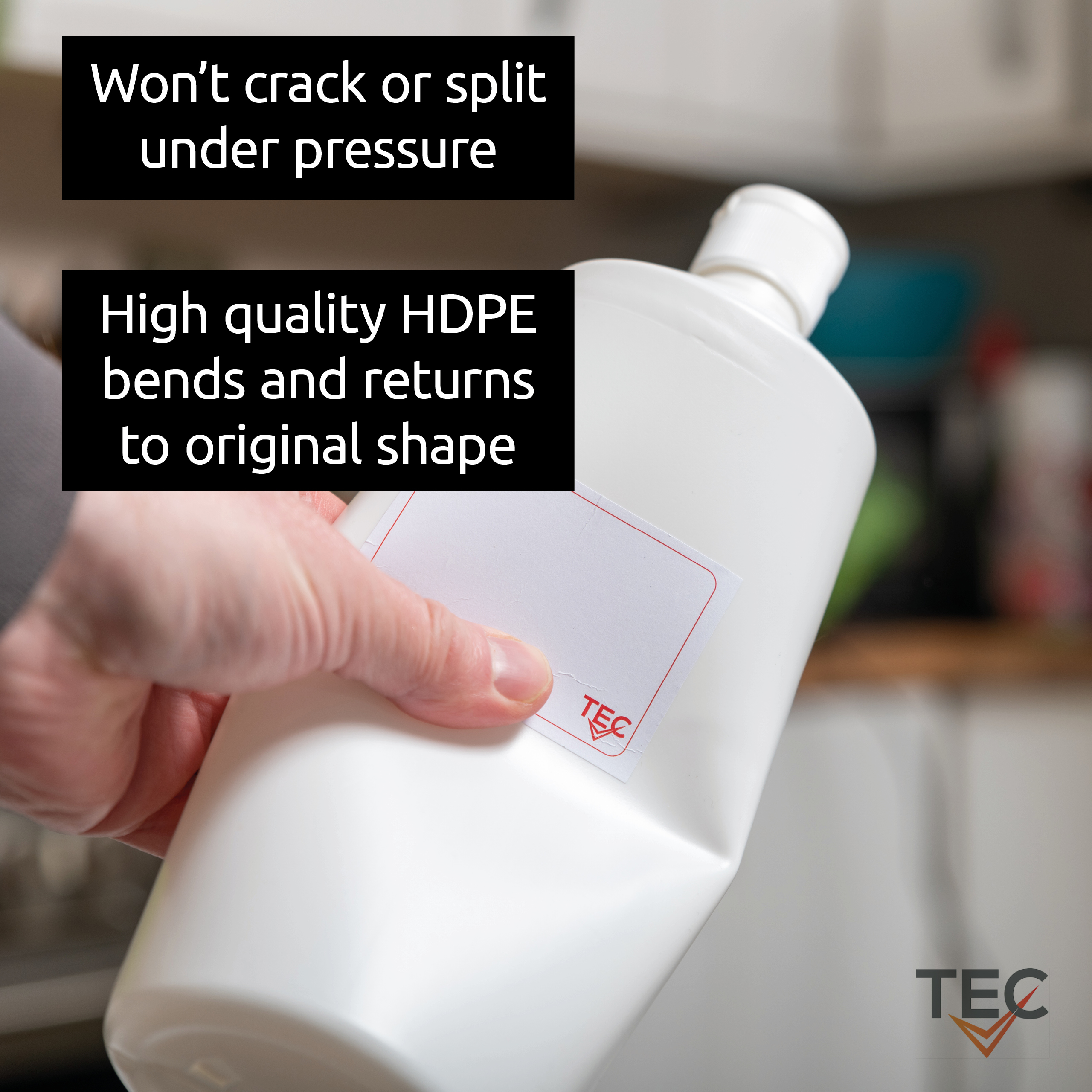 HDPE Bottles 500ml Screw Top - Image 3